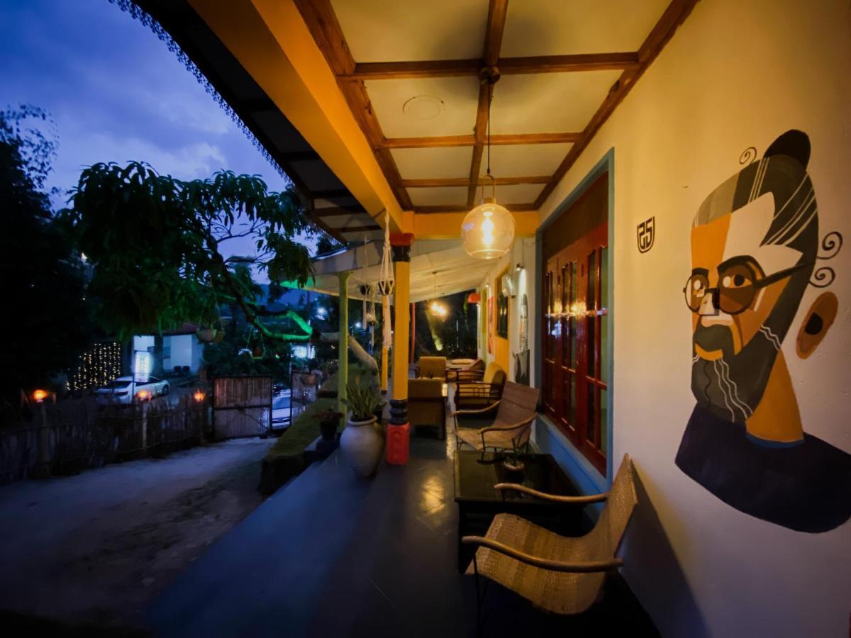 Mad Monkey Hostel And Lounge Ella Exterior foto